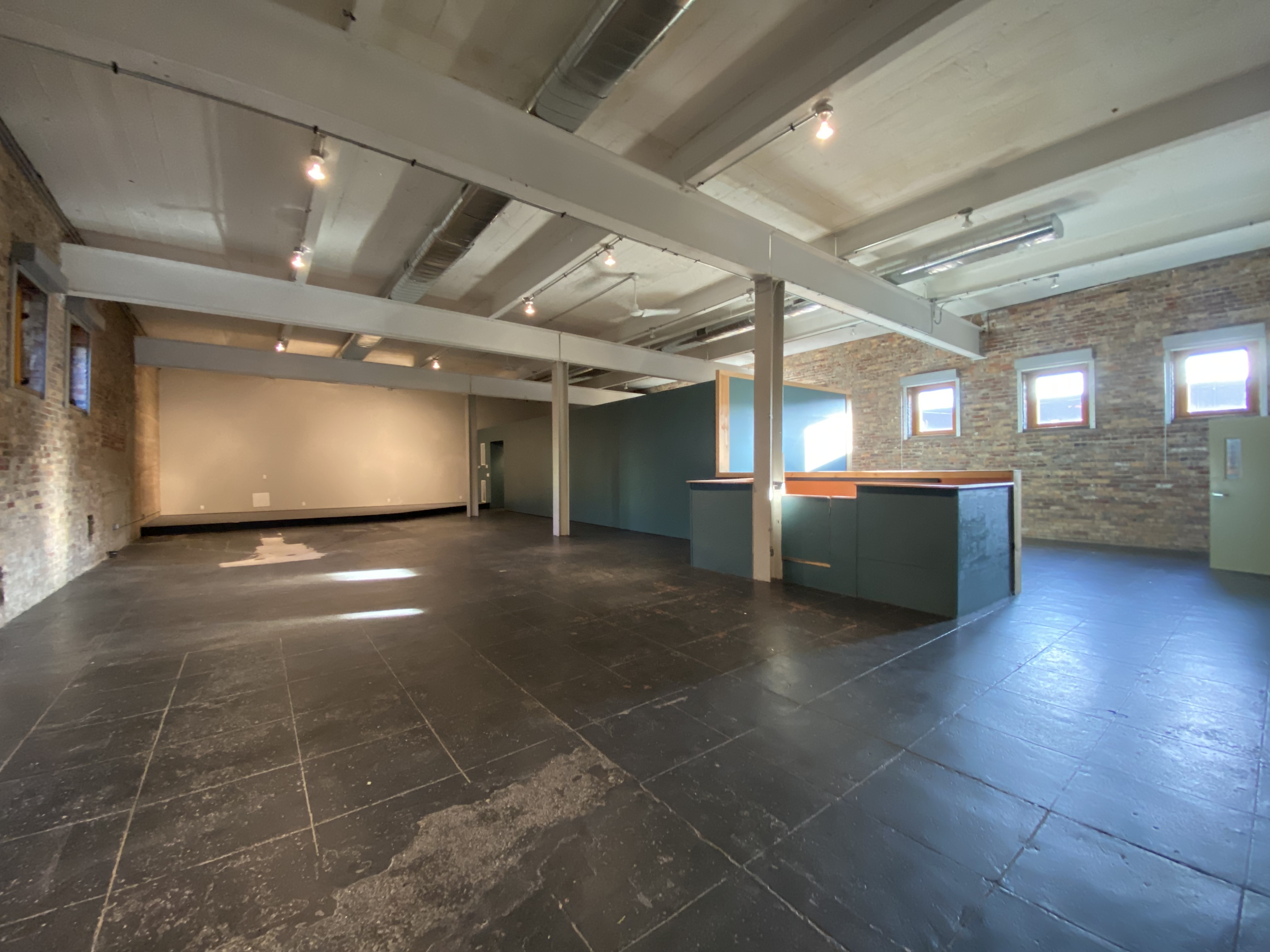 Property Photo #1